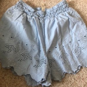 Cute Aeropostale Flowy shorts